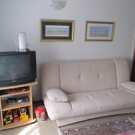 Apartment Maja Crikvenica Exterior photo